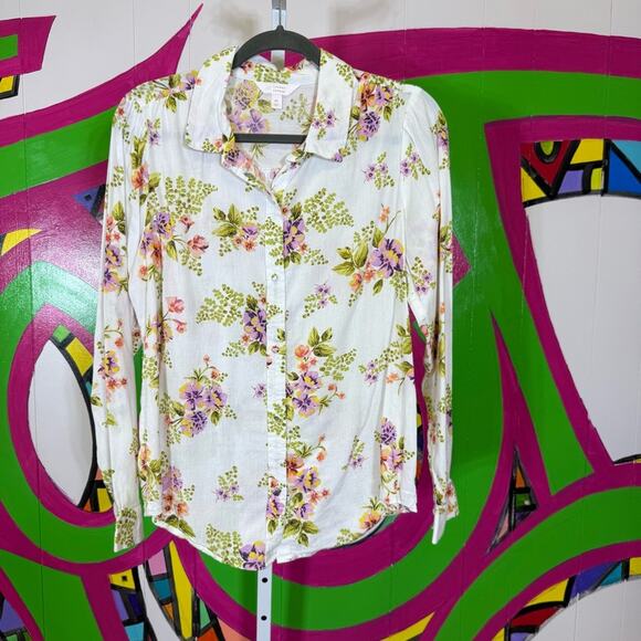 LC Lauren Conrad Cream Floral Long Sleeve Button Down Shirt. Size Medium. - Picture 1 of 6